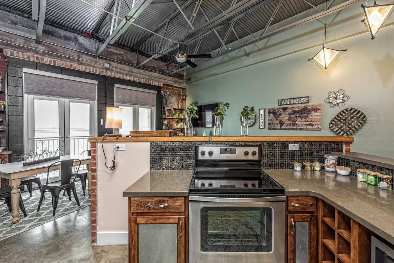 Green Door Lofts -Magnolia Loft, Silos/Downtown Waco Eksteriør billede